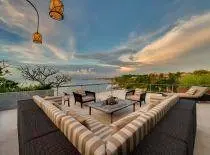 Luxurious Four Bedroom Villa in Pecatu Over with Ocean View