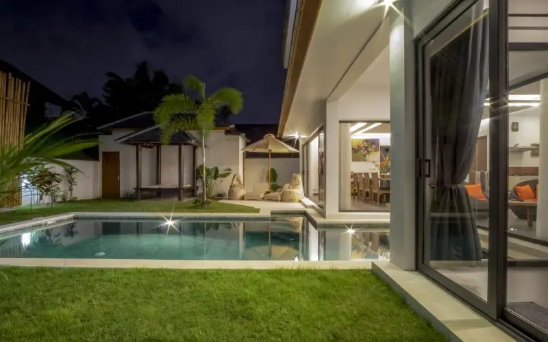 Contemporary Luxury Villa With Three Bedrooms Private Tropical Garden in Seminyak 43