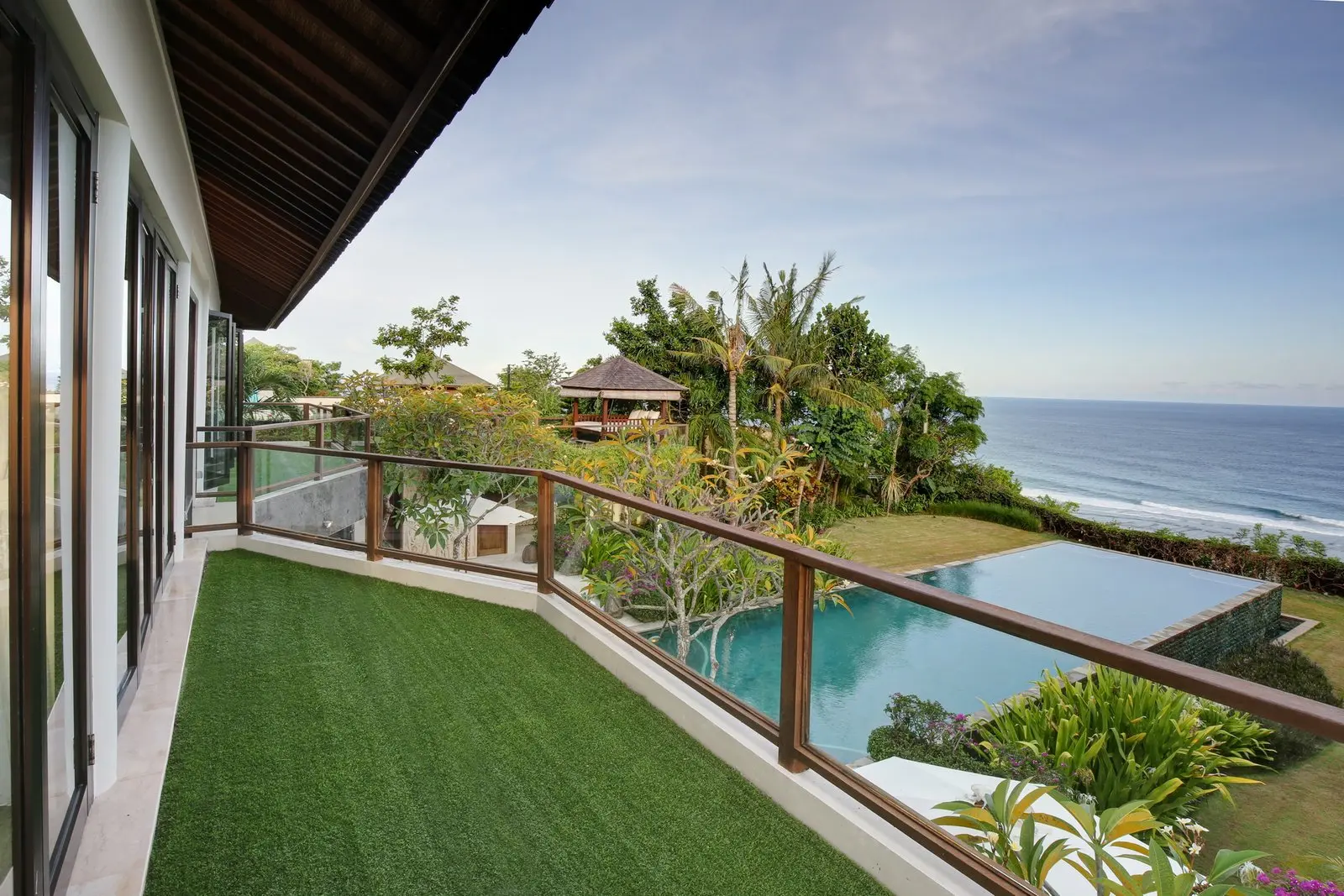 Embrace Opulence: Exquisite 6-Bedroom Villas with Private Pools in Bali